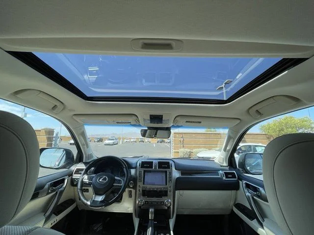 Used 2021 Mica Lexus 460 image 18
