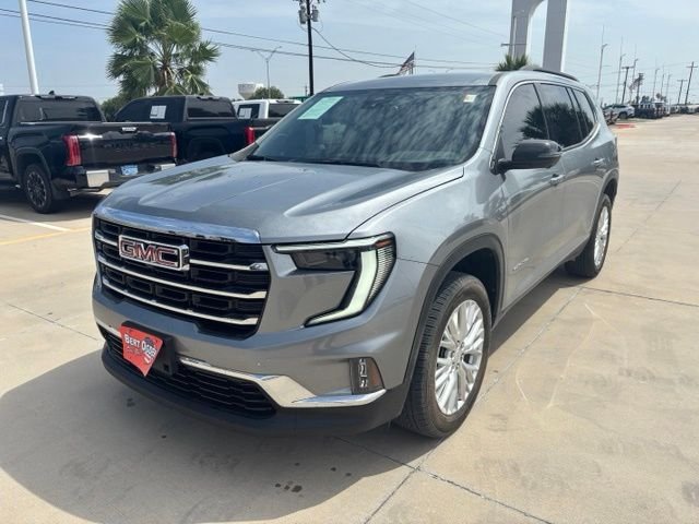 Used 2025 Silver GMC Elevation image 3