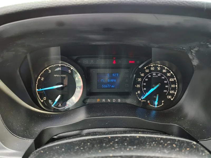 Used 2019 Blue Ford XL image 12