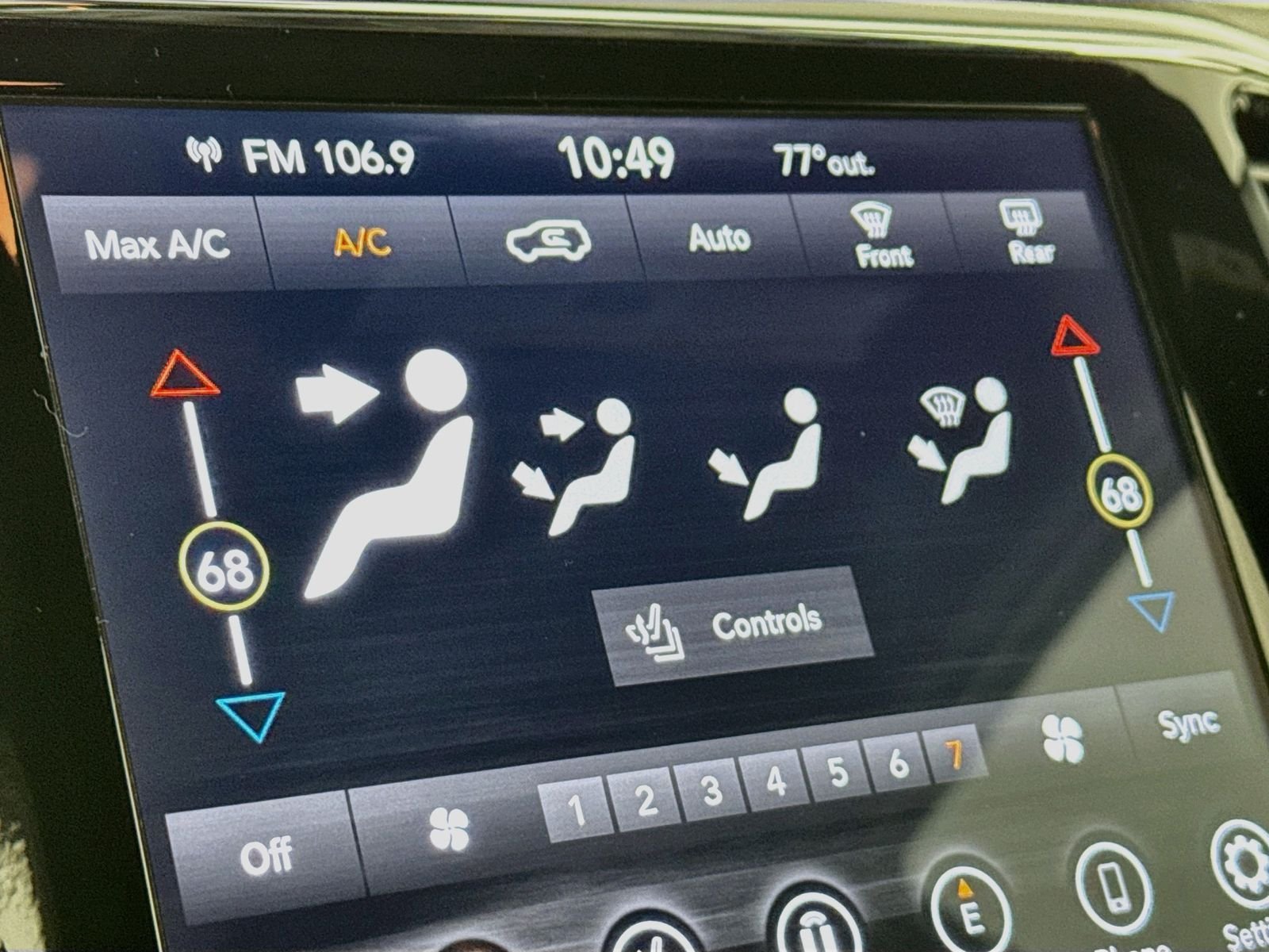 Used 2021 Blue Jeep Limited image 16