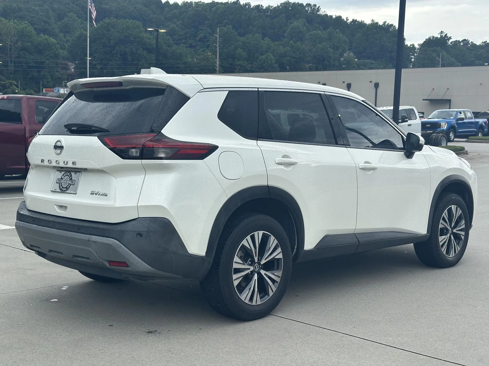 Used 2021 Pearl White Tricoat Nissan SV image 7