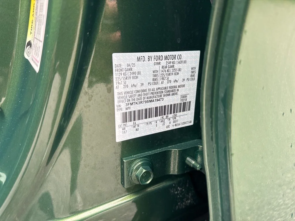 Used 2025 Green Ford Premium image 36