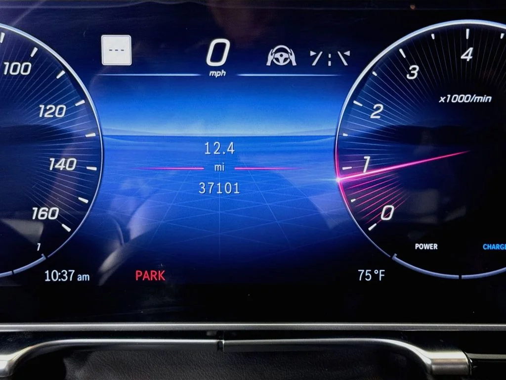 Used 2022 White Mercedes-Benz S 580 image 12