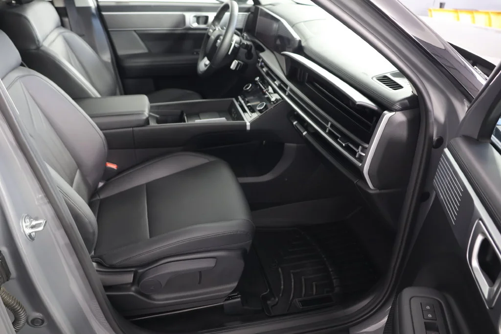 Used 2024 Gray Hyundai XRT image 26