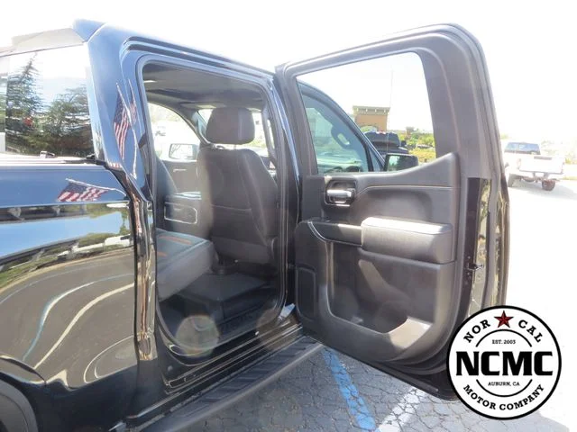 Used 2021 Black GMC AT4 image 62