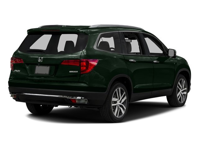 Used 2016  Honda Touring image 2