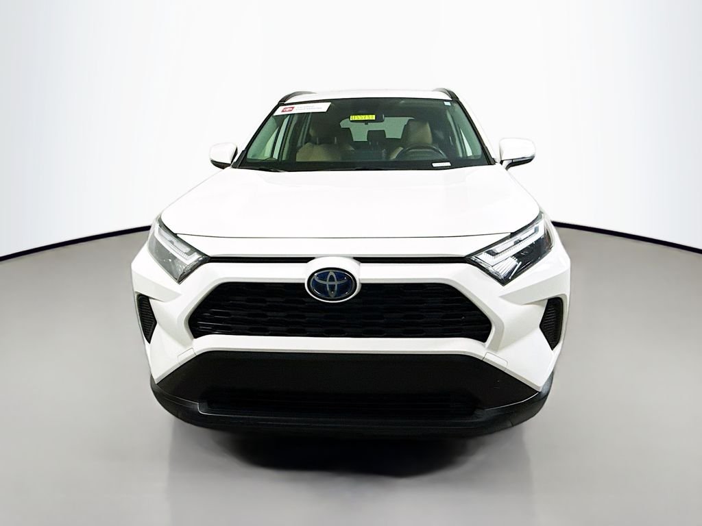Used 2023 Ice Cap Toyota Hybrid XLE image 2