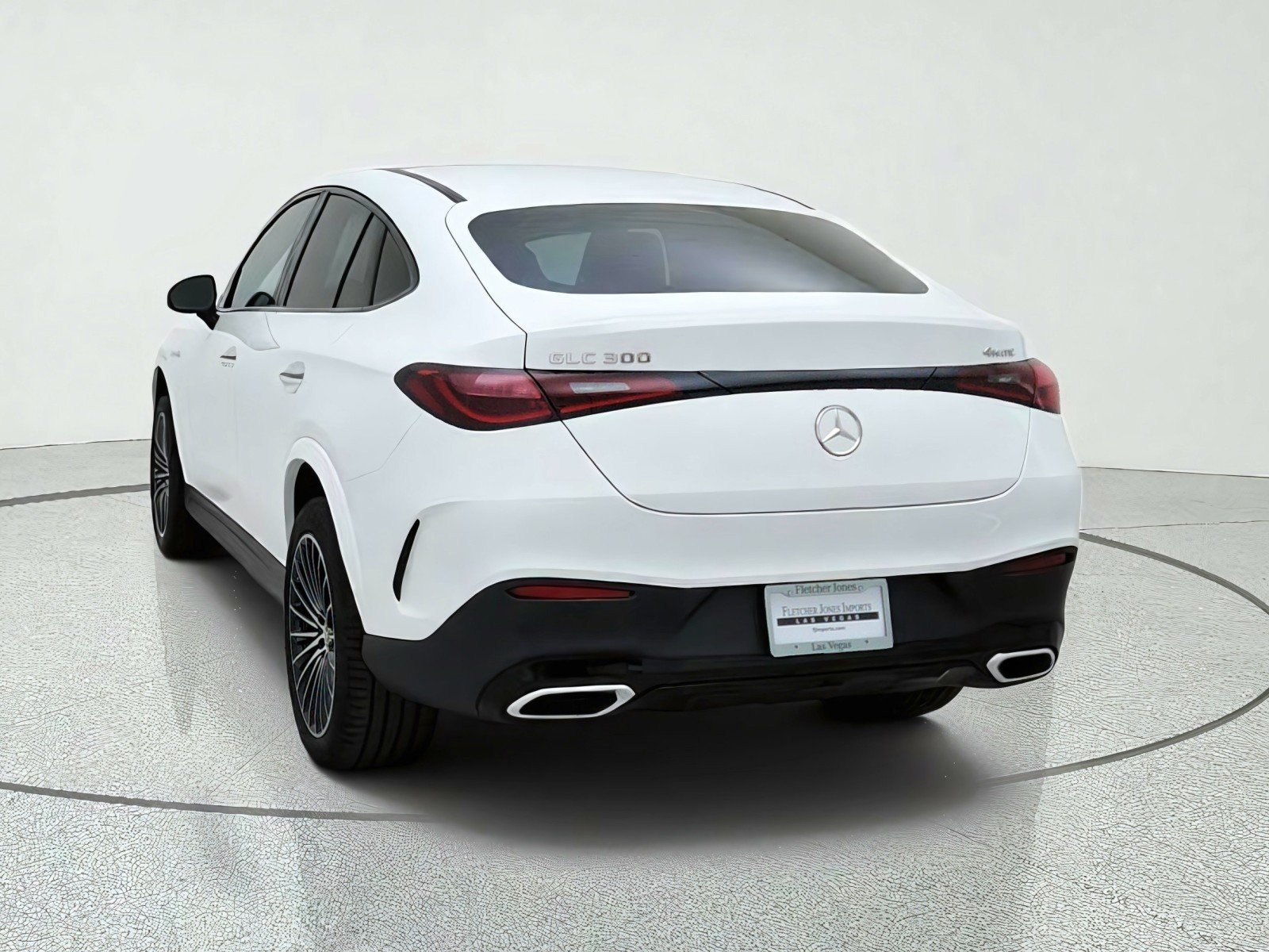New 2027 Polar White Mercedes-Benz GLC 300 4MATIC® Coupe image 11