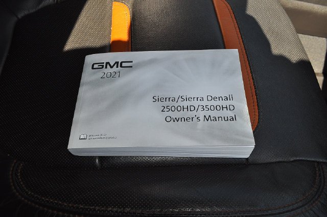 Used 2021 ONYX BLACK GMC AT4 image 24