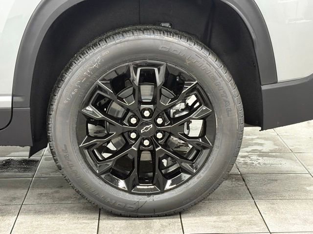 New 2026 Sterling Gray Metallic Chevrolet LT image 6