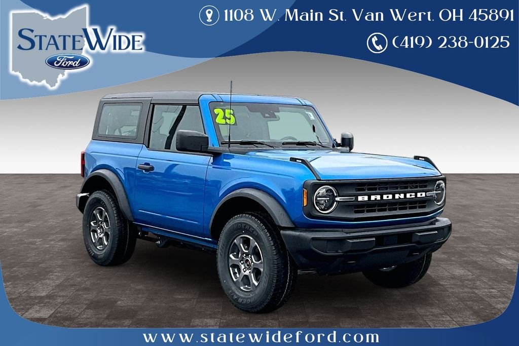 2025 Ford Bronco Base 4x4's photo