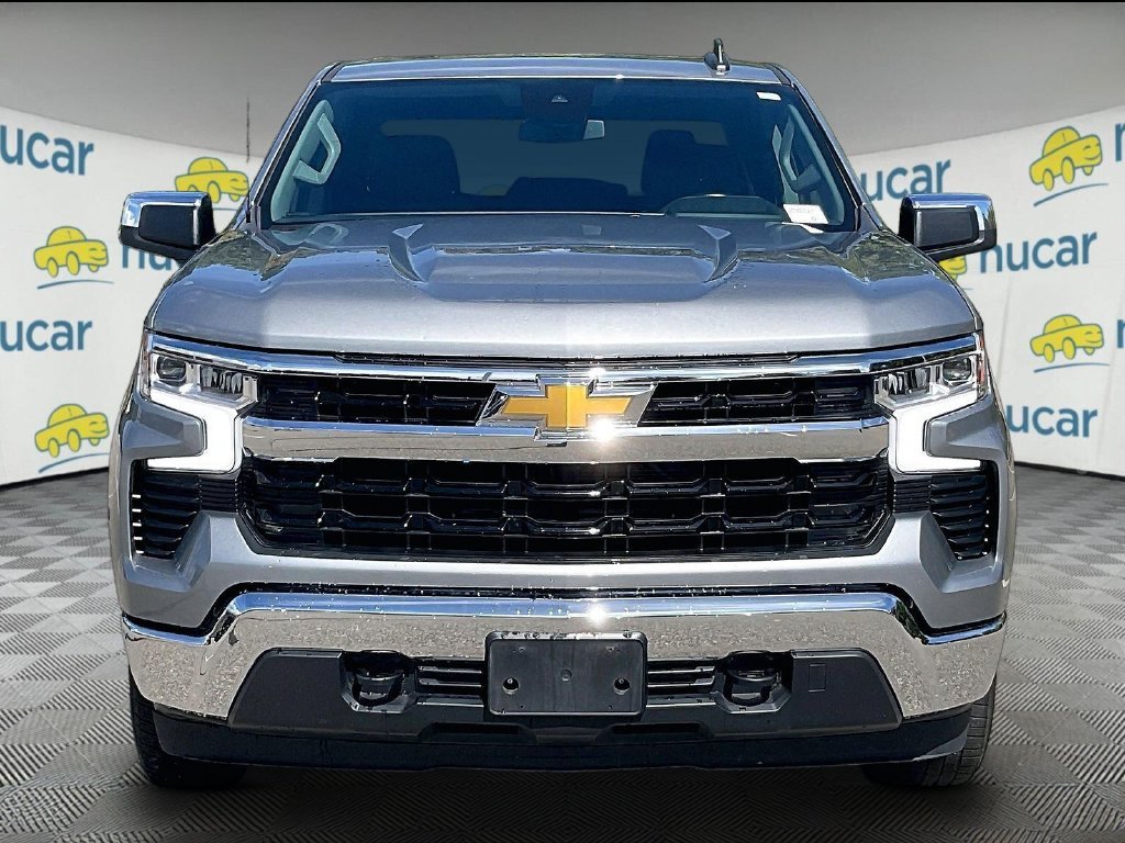 Used 2023 Sterling Gray Metallic Chevrolet LT image 2