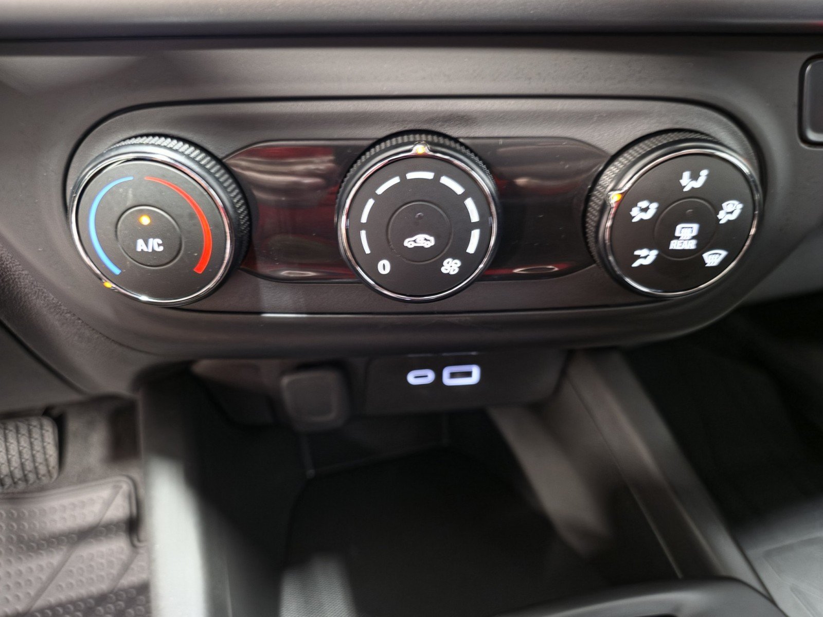 2026 Chevrolet Trax LS - Photo 23