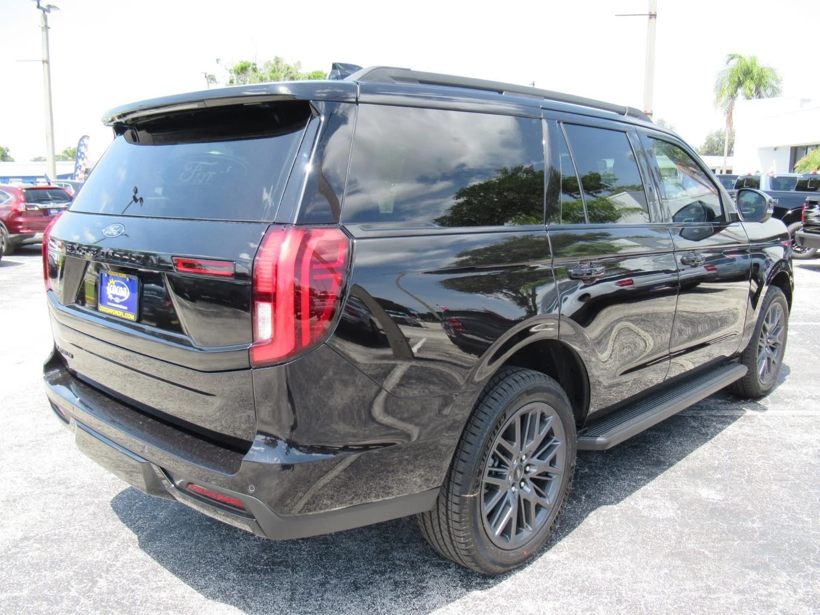 New 2026 Agate Black Metallic Ford Platinum® image 7