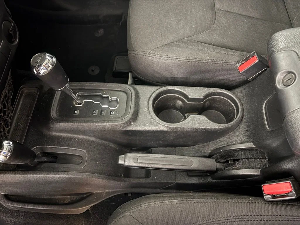 Used 2017 White Jeep Sport image 27