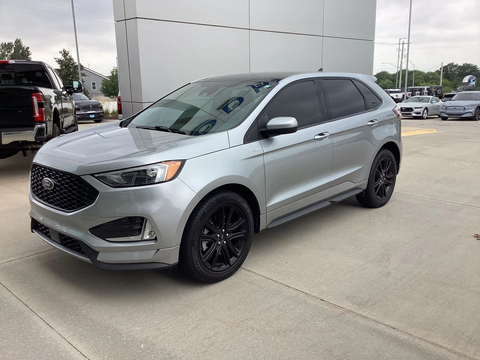Used 2024 Silver Ford ST Line image 1
