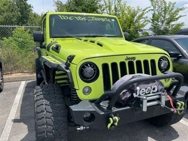 Used 2016 Green Jeep Unlimited Sahara image 20