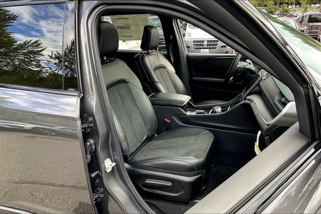 New 2025 Baltic Gray Metallic Clear-Coat Exterior Paint Jeep Altitude X image 27