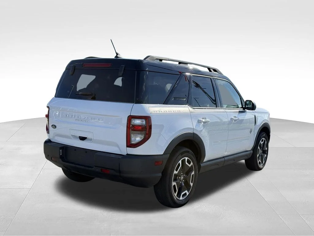 Used 2024 White Ford Outer Banks image 24