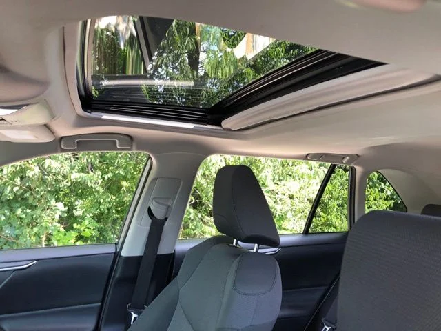 Used 2019 Silver Sky Metallic Toyota XLE image 36