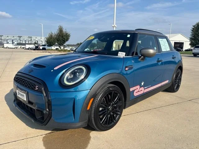 Used 2023 Blue MINI Cooper S image 29
