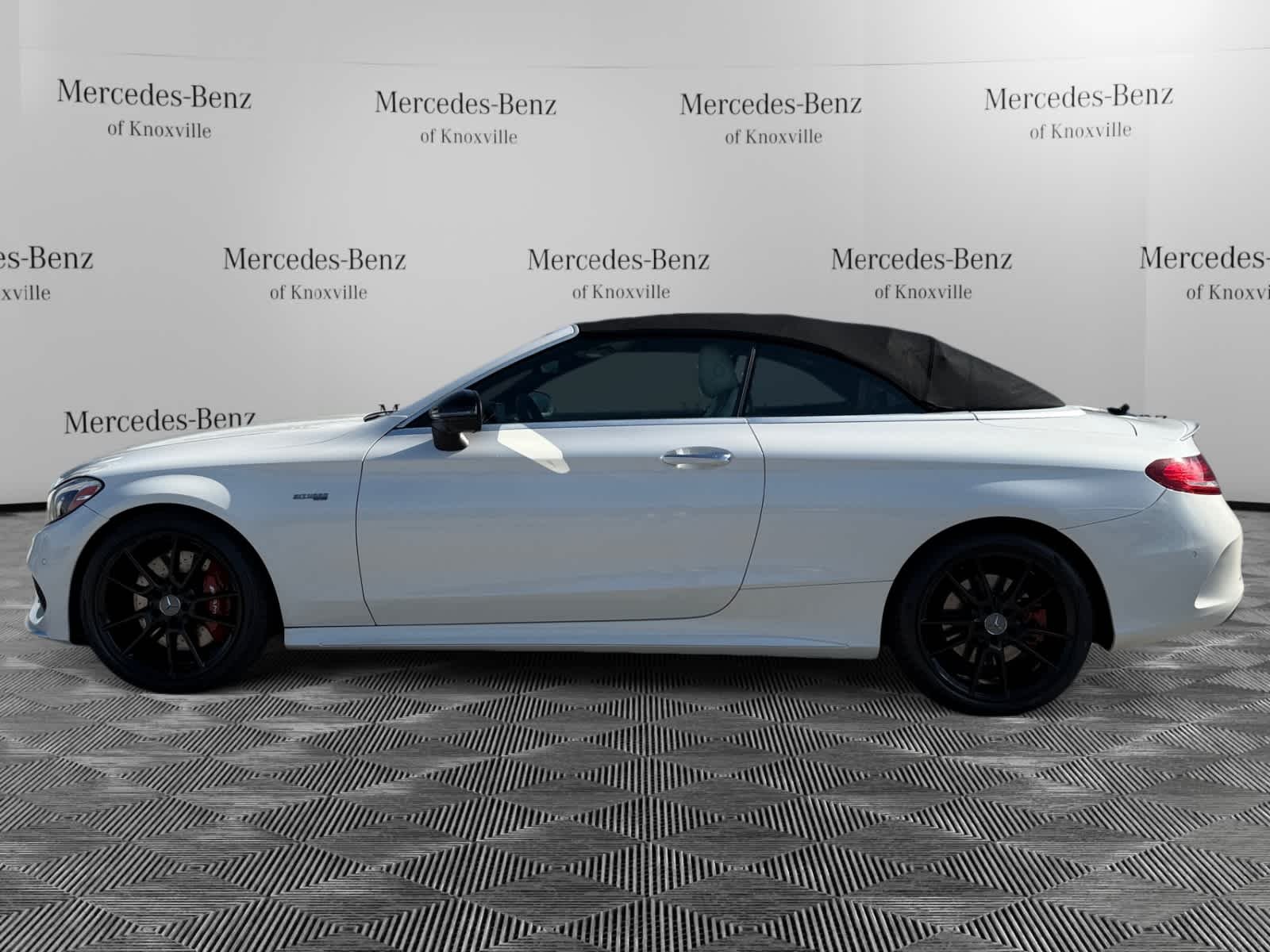 Used 2017 designo Diamond White Metallic Mercedes-Benz AMG® C 43 image 2