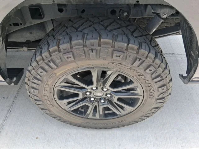 Used 2025 Black Ford Platinum image 19