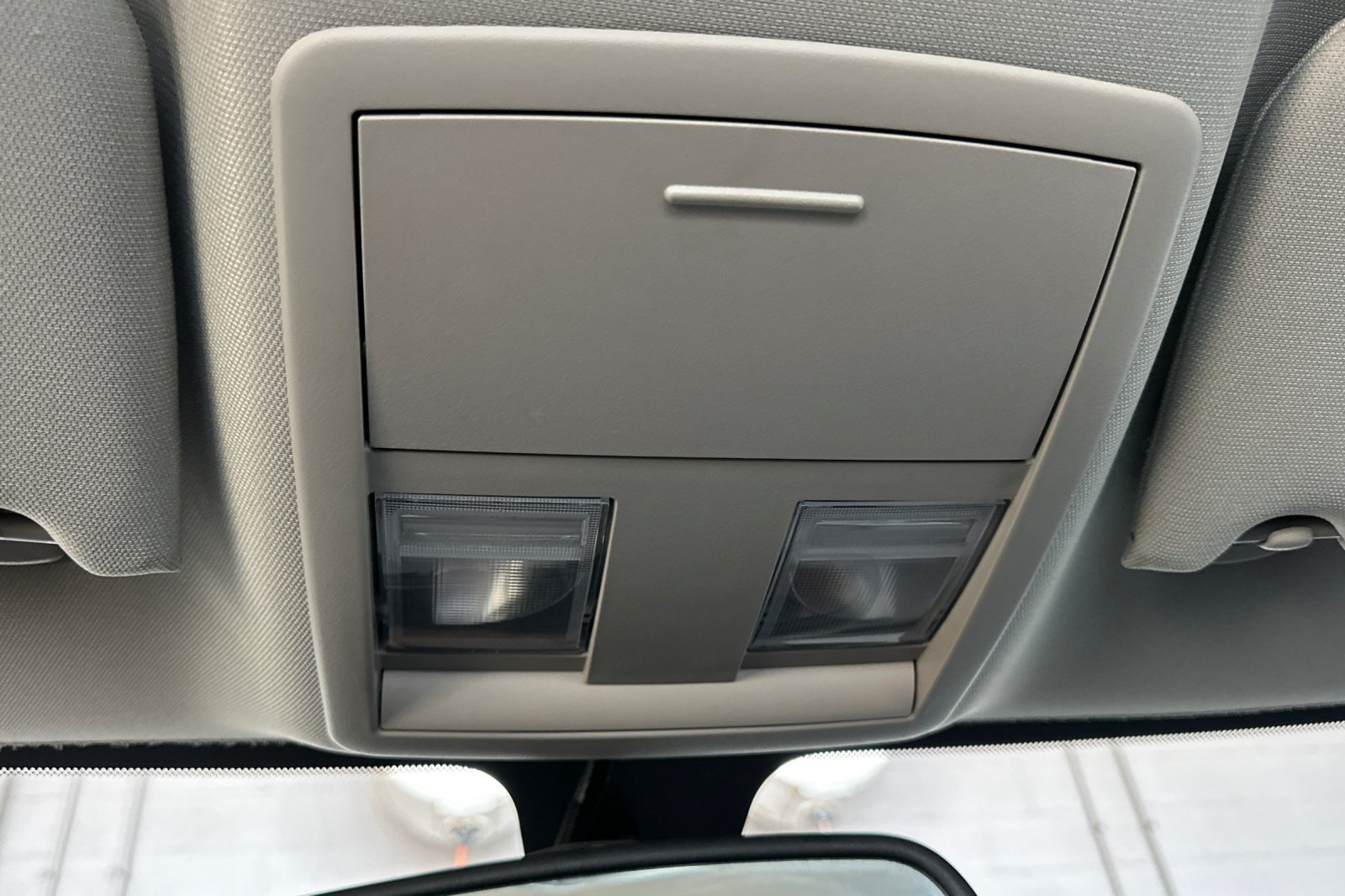 Used 2007 Silver Dodge R/T image 28