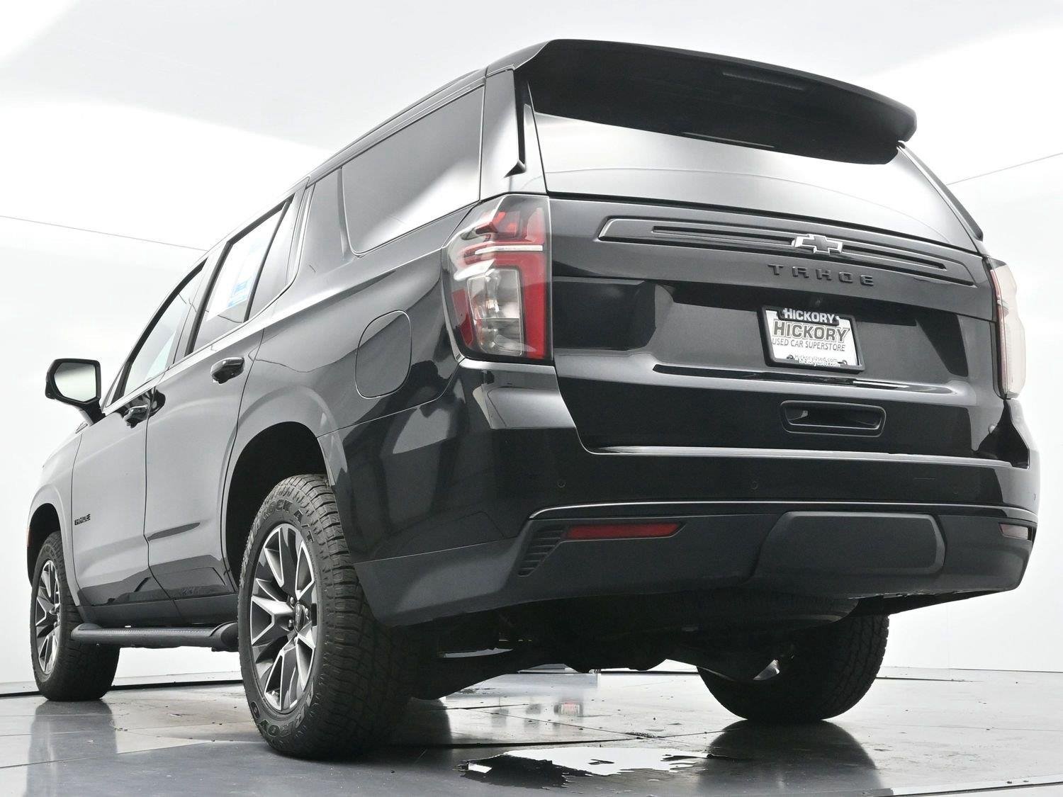 Used 2024 Black Chevrolet Z71 image 56
