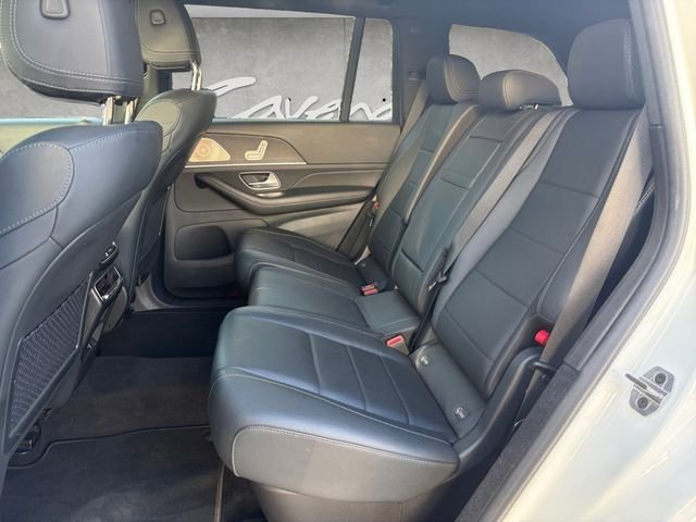Used 2025  Mercedes-Benz GLS 450 image 22