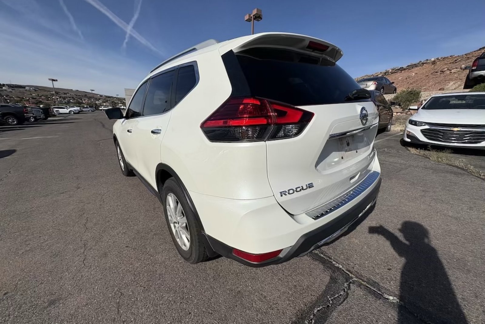 Used 2017 Pearl White Nissan SV image 3