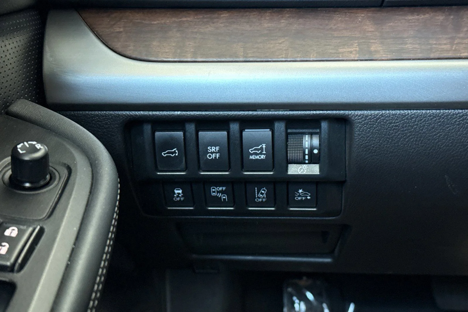 Used 2016 Gray Subaru 2.5i image 32