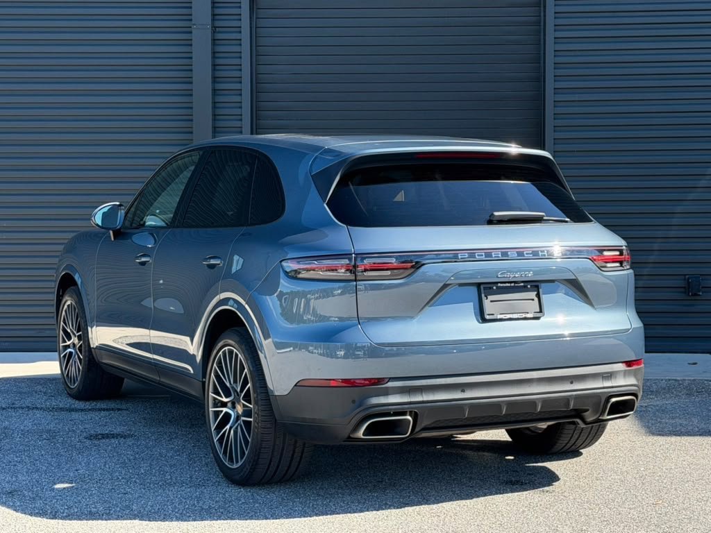 Used 2020 Blue Porsche  image 3