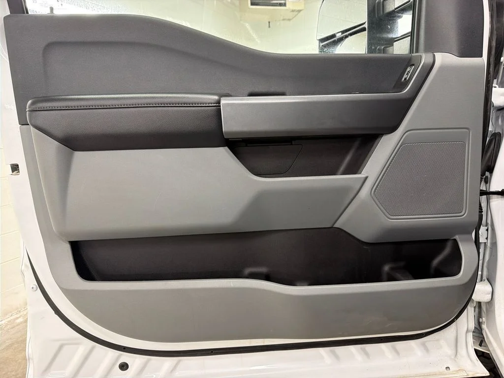 Used 2025 White Ford XLT image 15