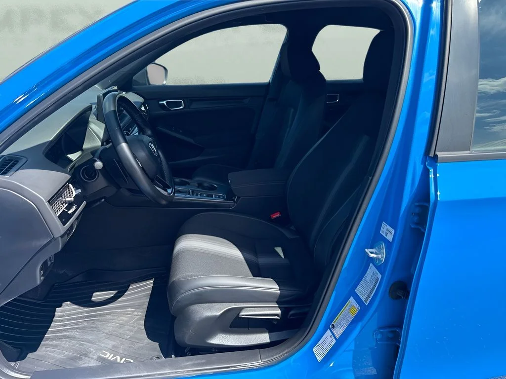 Used 2022 Blue Honda Sport image 5