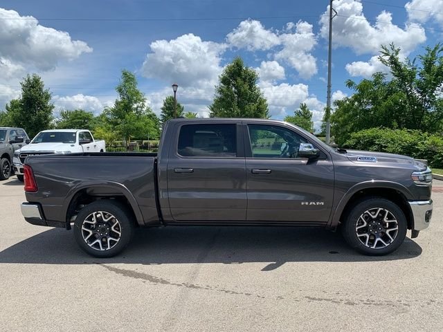 New 2026 Granite Crystal Metallic Clear-Coat Exterior Paint RAM Laramie image 7