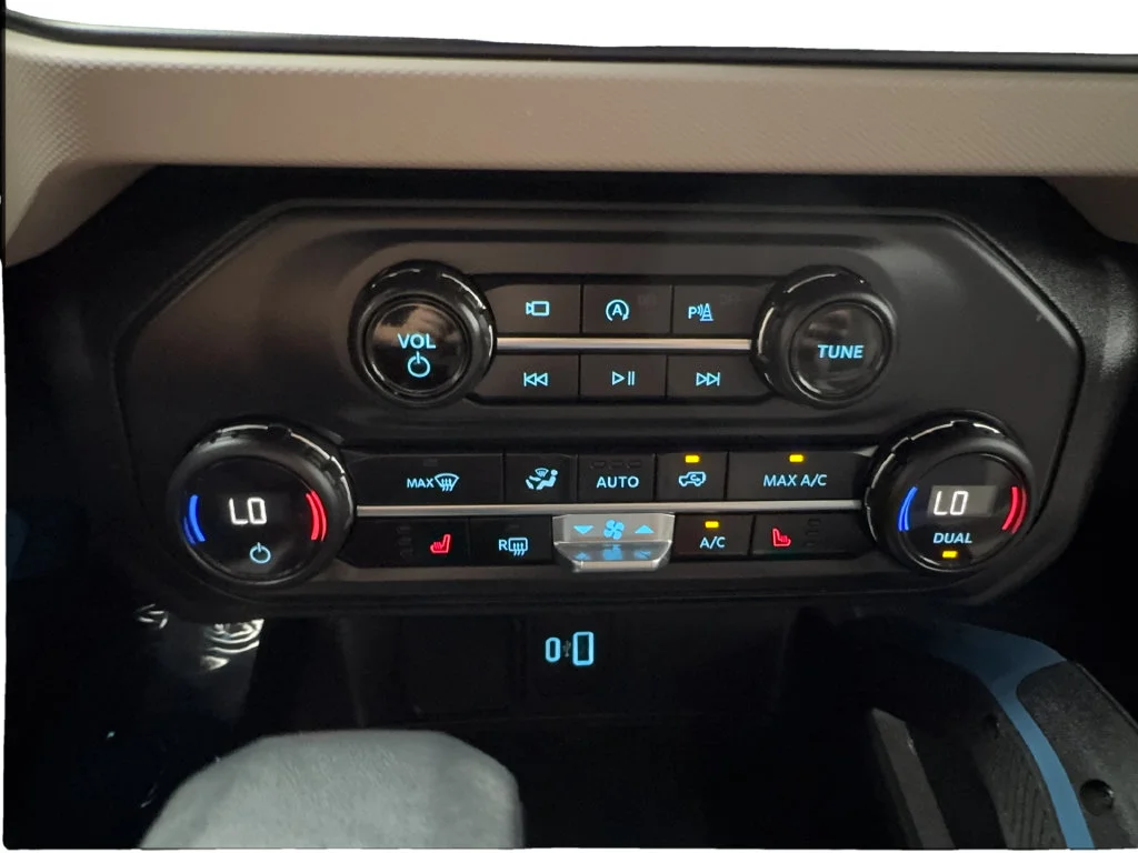2023 Ford Bronco 4-Door Wildtrak - Photo 53