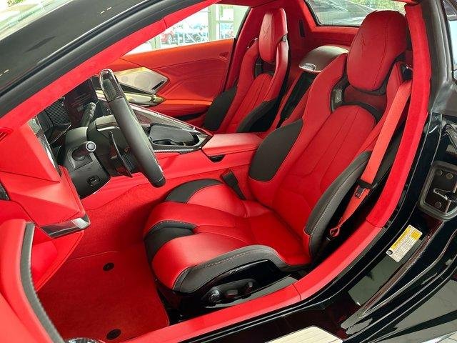 2025 Chevrolet Corvette 3LZ - Photo 11