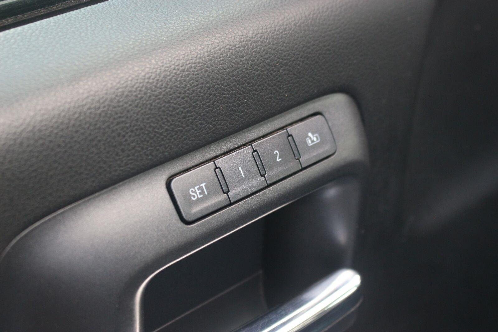 Used 2015 SLATE GREY METALLIC Chevrolet LTZ image 14