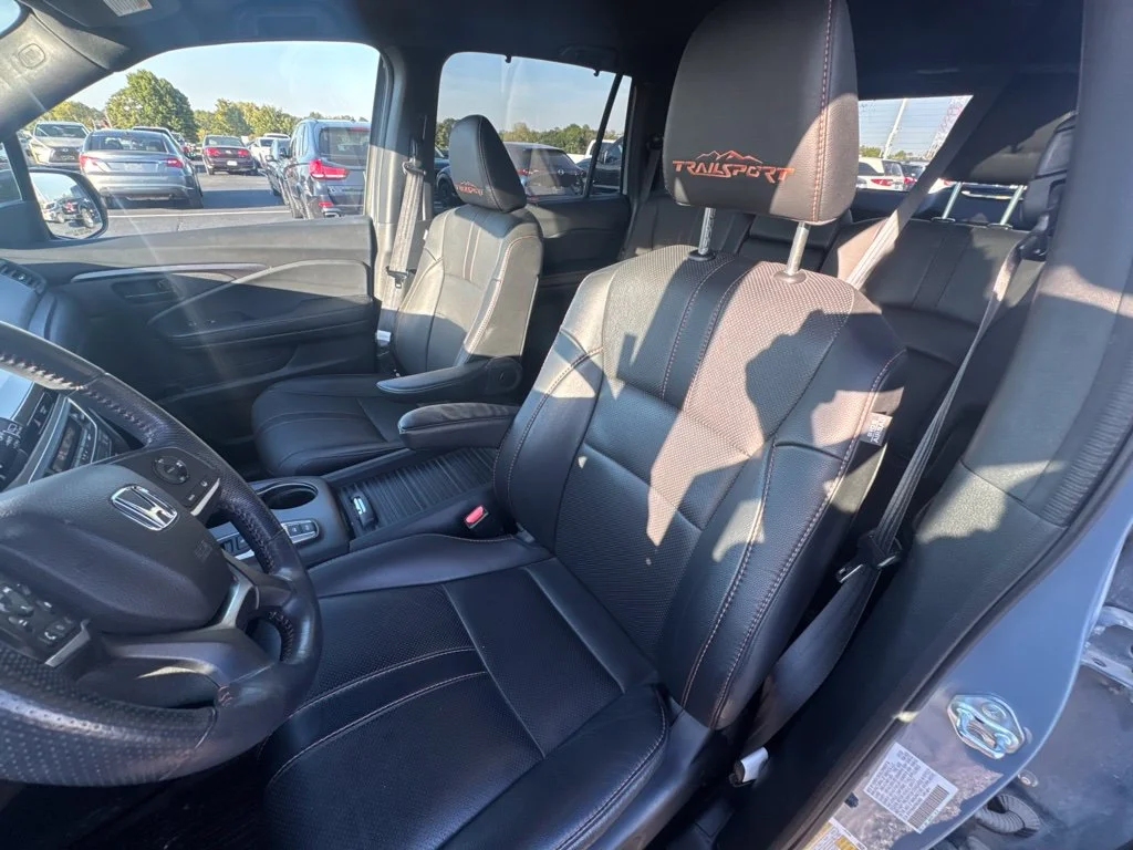 Used 2023 Gray Honda TrailSport image 27