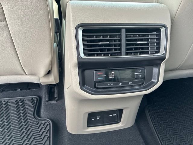 New 2026 Deep Black Volkswagen 2.0T SE w/Technology image 6