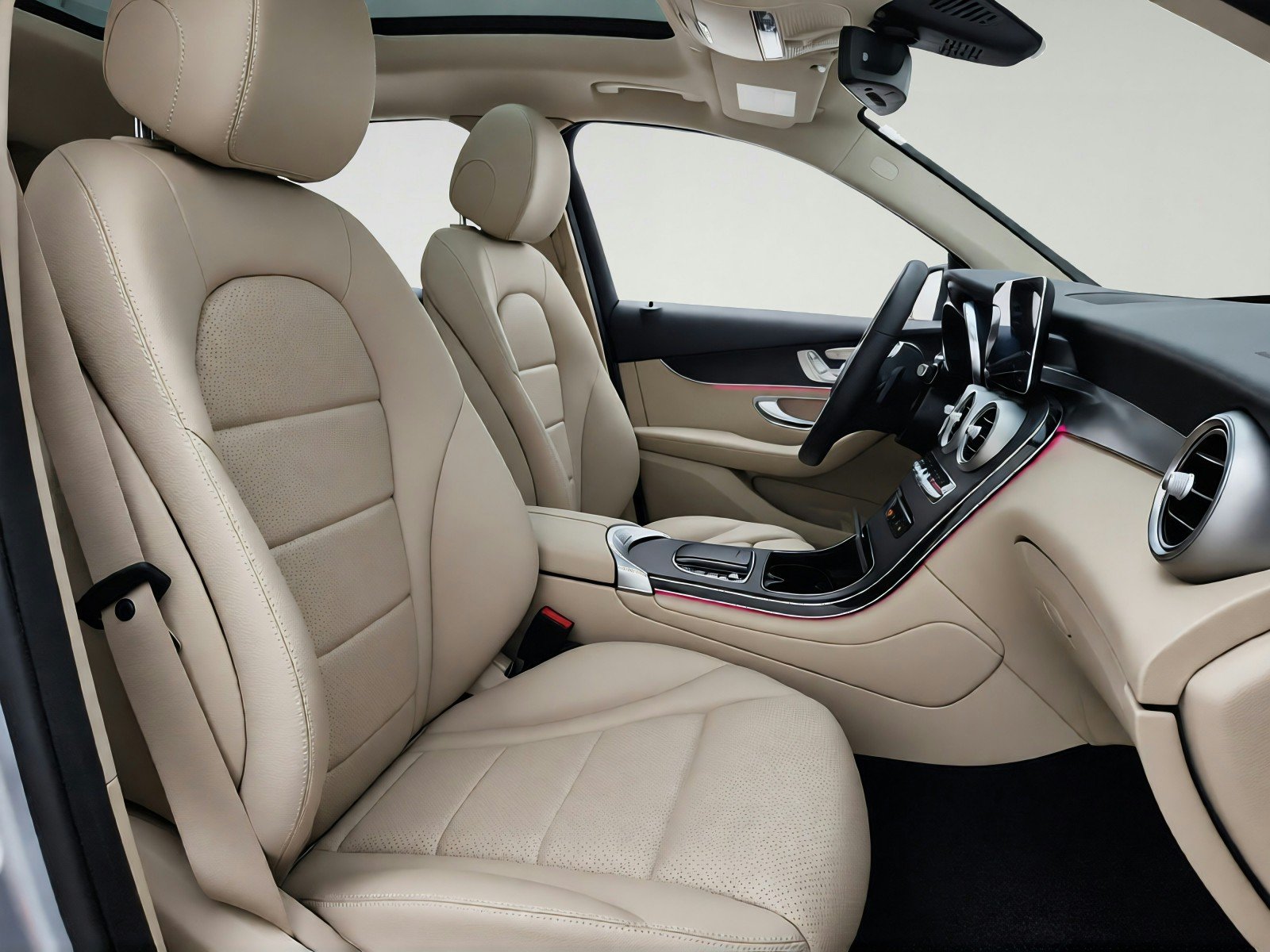 Certified Used 2021 Cirrus Silver Metallic Mercedes-Benz GLC 300 image 25