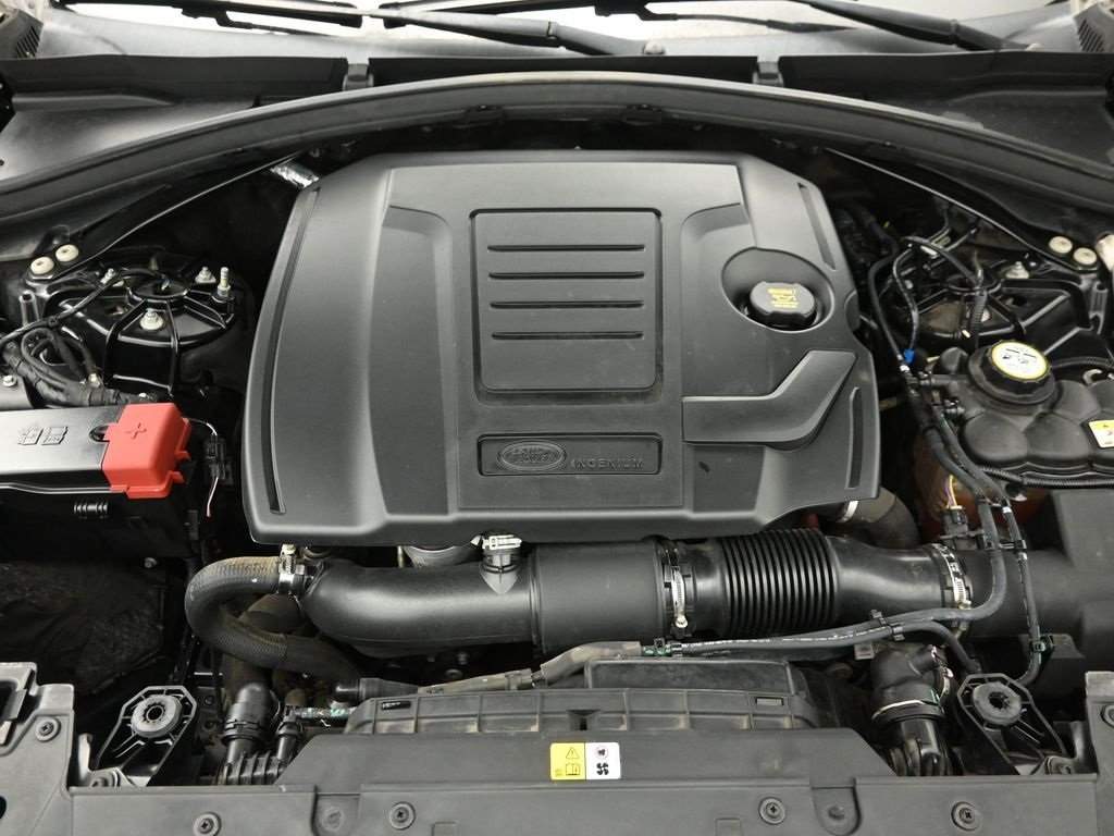 2019 LAND ROVER RANGE ROVER VELAR - Image 32