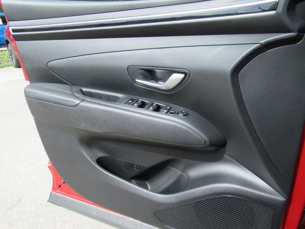 Used 2022 Red Hyundai SEL image 19