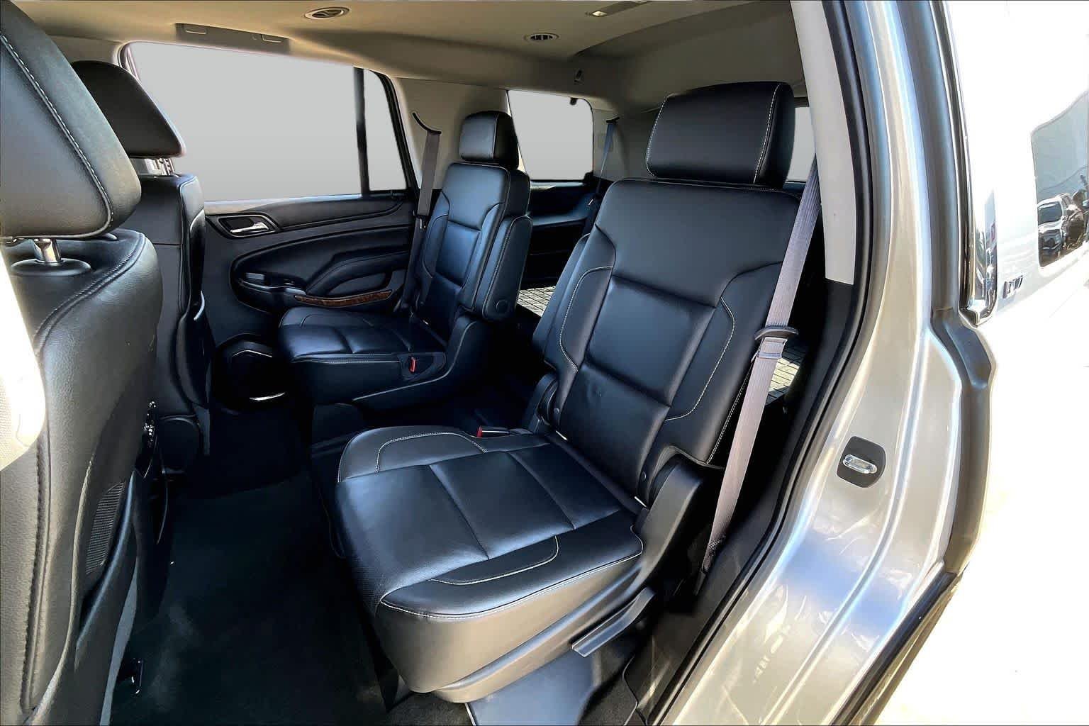 Used 2016 Silver Ice Metallic Chevrolet LTZ image 21