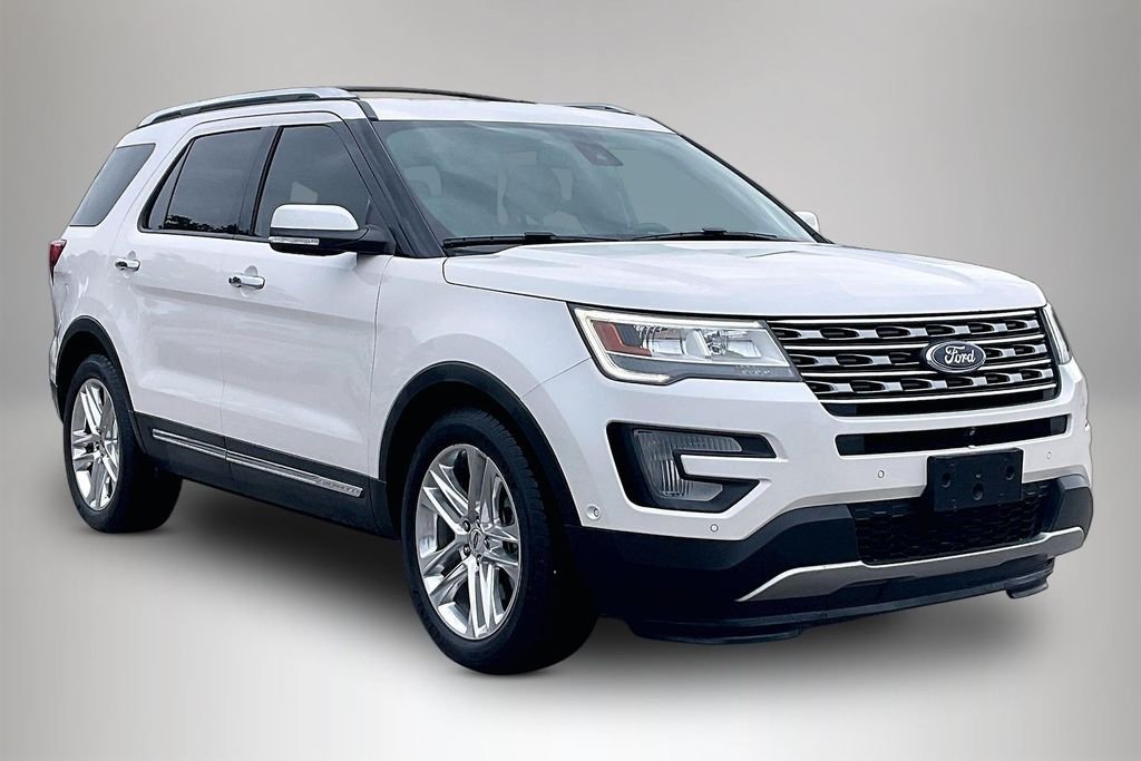 2017 Ford Explorer Limited FWD's photo