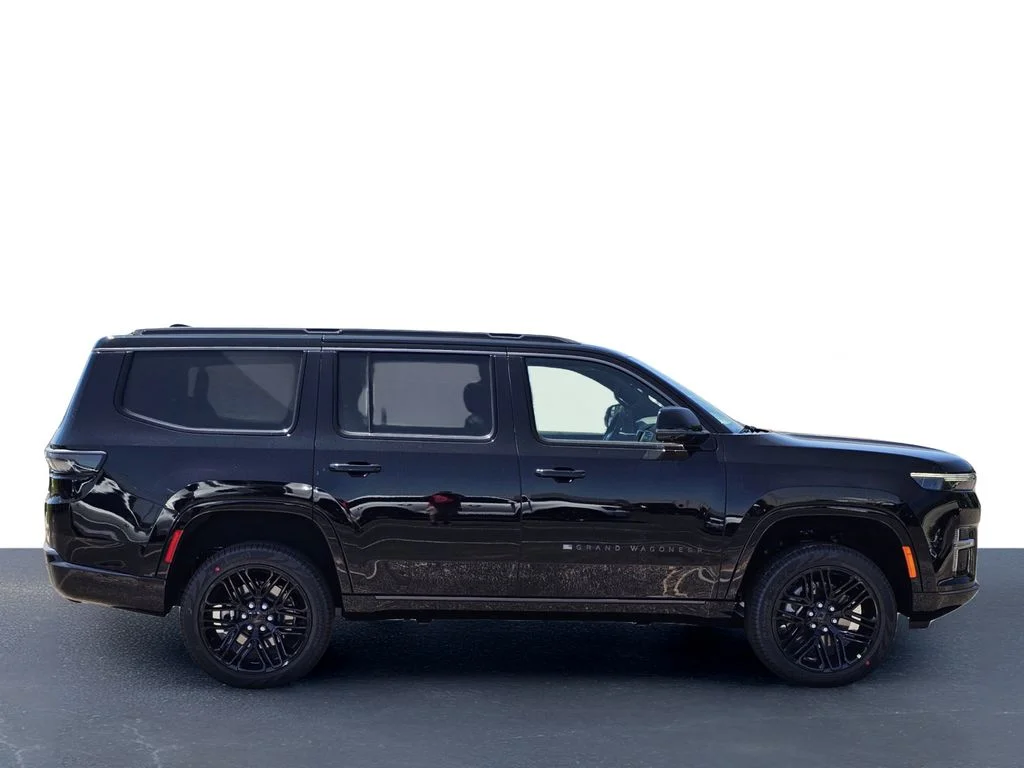 New 2026 High Gloss Black Exterior Paint Jeep Limited Reserve image 7