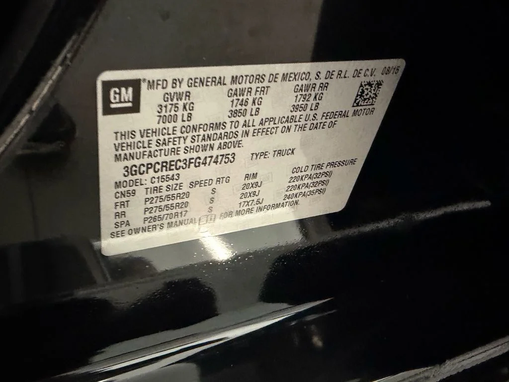 Used 2015 Black Chevrolet LT image 18