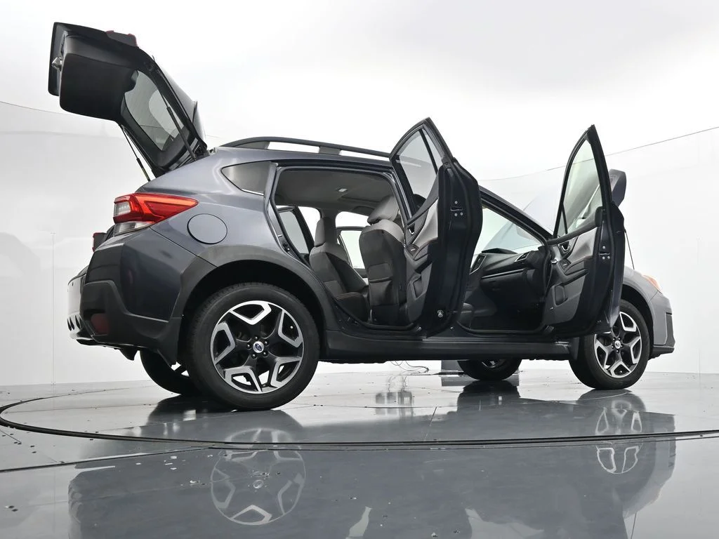 Used 2018 Gray Subaru 2.0i Limited image 44