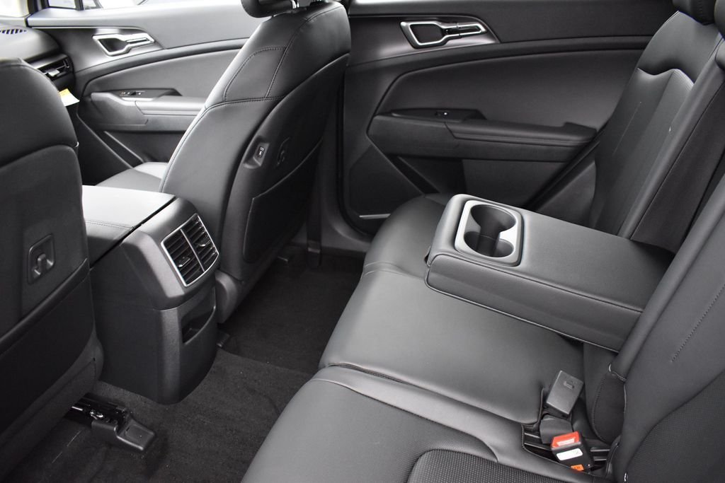 New 2026 Wolf Gray Kia EX image 18